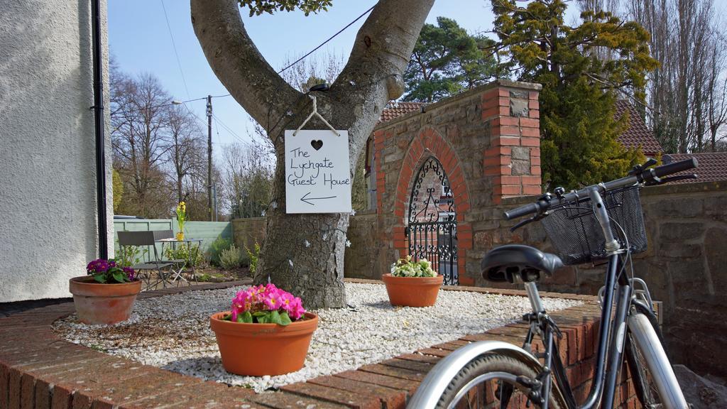 The Lychgate Hotel Caldicot Exterior foto